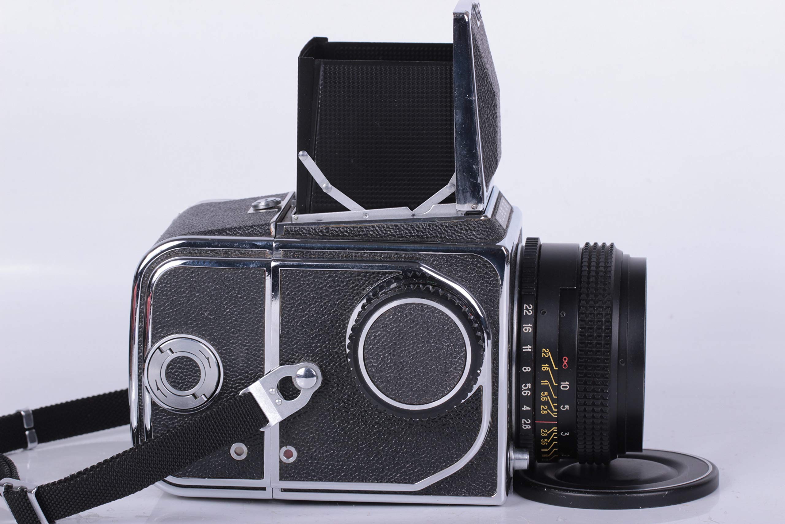 Amazon | Kiev-88 Camera TTL 6x6 lens VOLNA-3 2.8/80 USSR Soviet