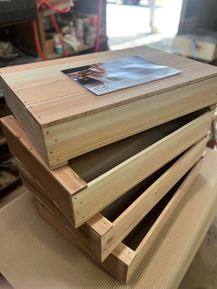 Amazon｜魚箱 木製トロ箱 青森県産杉 4個セット｜収納ケース・ボックス