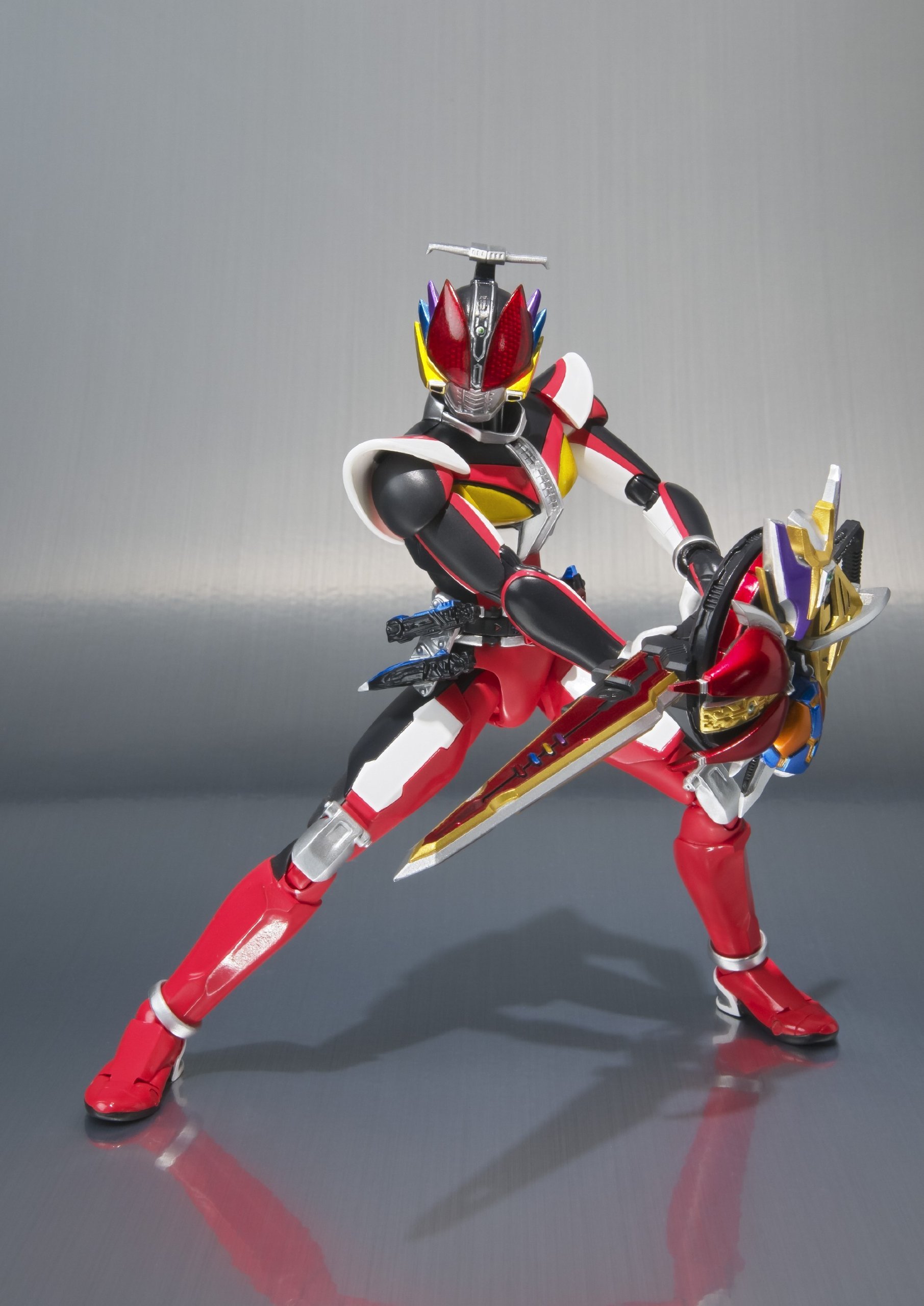 Amazon.co.jp: TAMASHII NATIONS S.H.フィギュアーツ 仮面ライダー電王