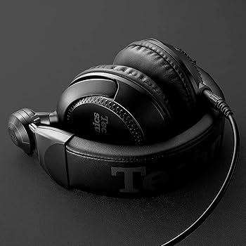 Amazon.com: Technics Professional DJ Headphones with 40mm CCAW