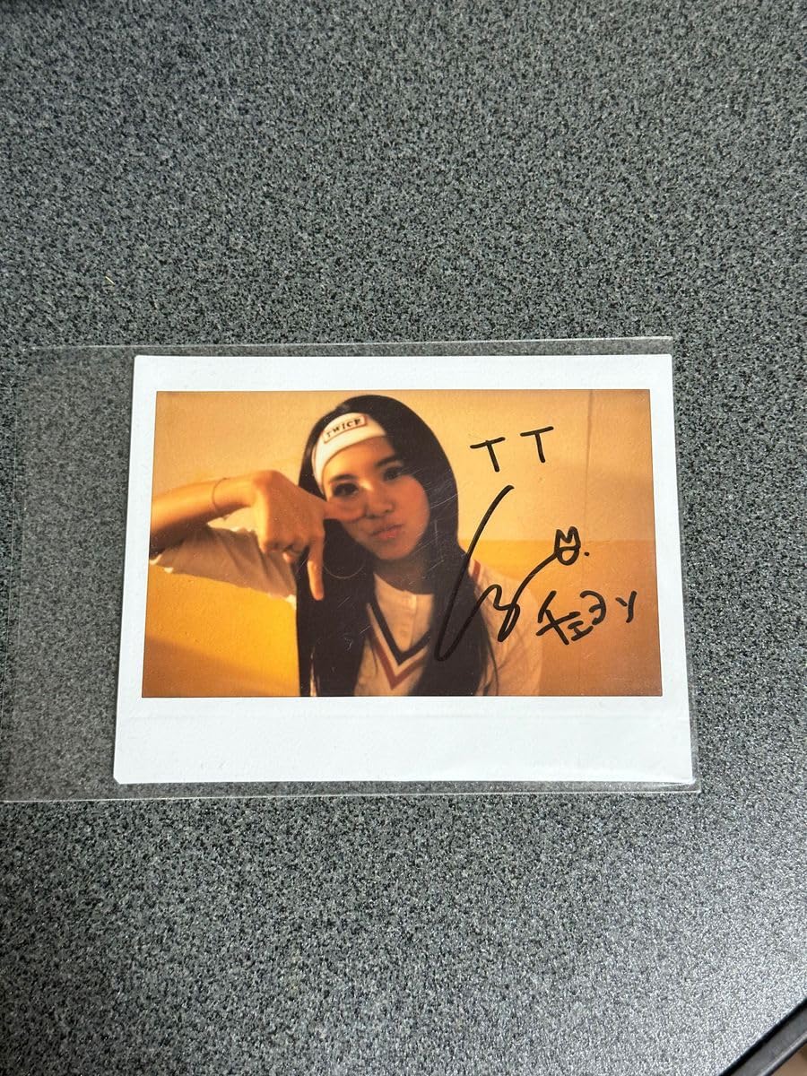 Amazon.co.jp: twice チェヨン チェキ ONCEJAPAN チェキ 直筆 : おもちゃ