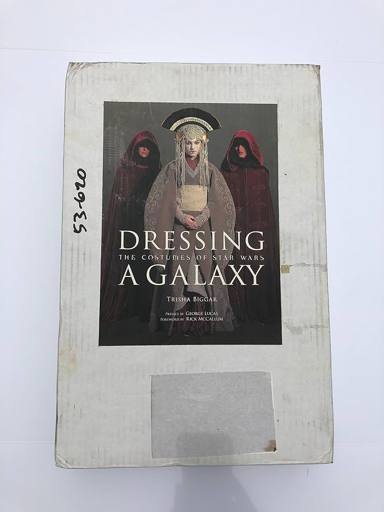 Dressing a Galaxy: The Costume of Star Wars | Amazon.com.br