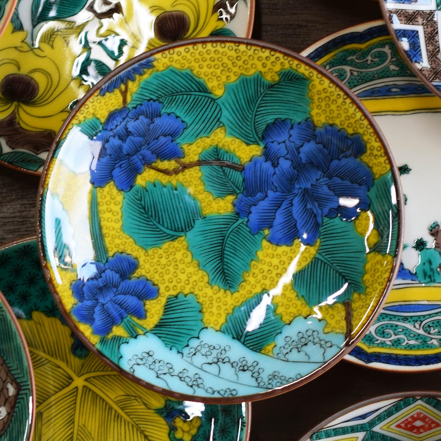 Amazon | 和座の蔵 お皿 おしゃれ 九谷焼 名品 豆皿 古九谷青手土坡に