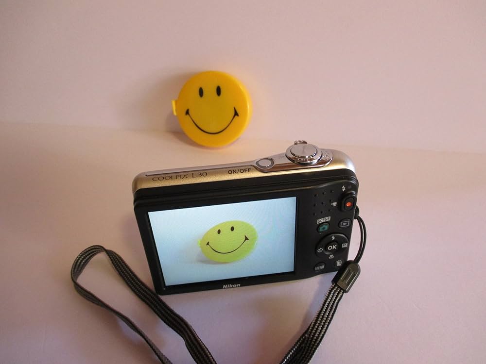 Amazon | Nikon デジタルカメラ COOLPIX L30 5倍ズーム 2005万画素