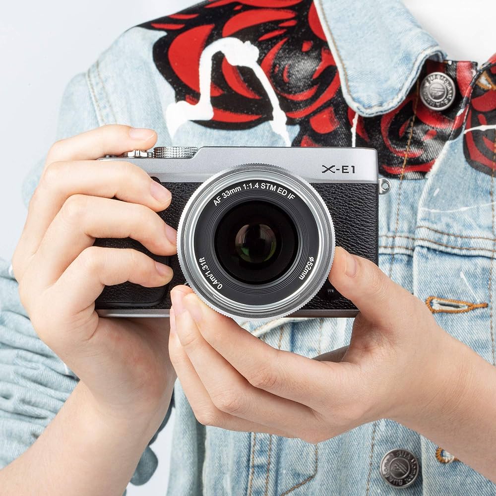 Amazon | VILTROX 33mm F1.4 富士フィルム Xマウント f/1.4 XF AF