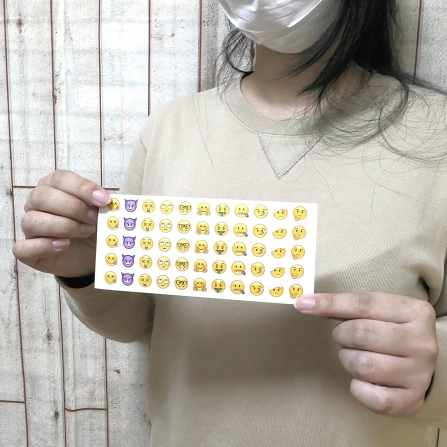 Amazon.co.jp: 絵文字 シール ステッカー 1320片セット 全33種