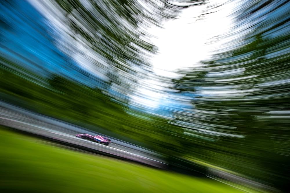 Amazon.co.jp: 熱田 護 F1写真集「500GP(ゴヒャクジーピー)」 : 熱田