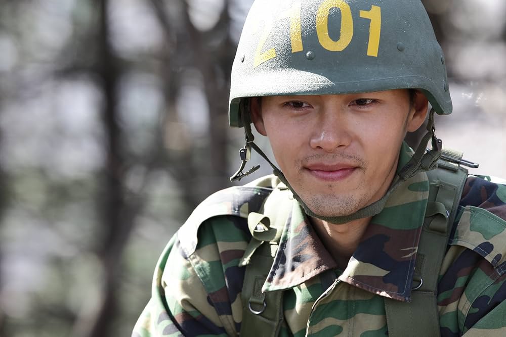 Amazon.co.jp: ヒョンビン、限界に挑む。――海兵隊入隊ドキュメンタリー