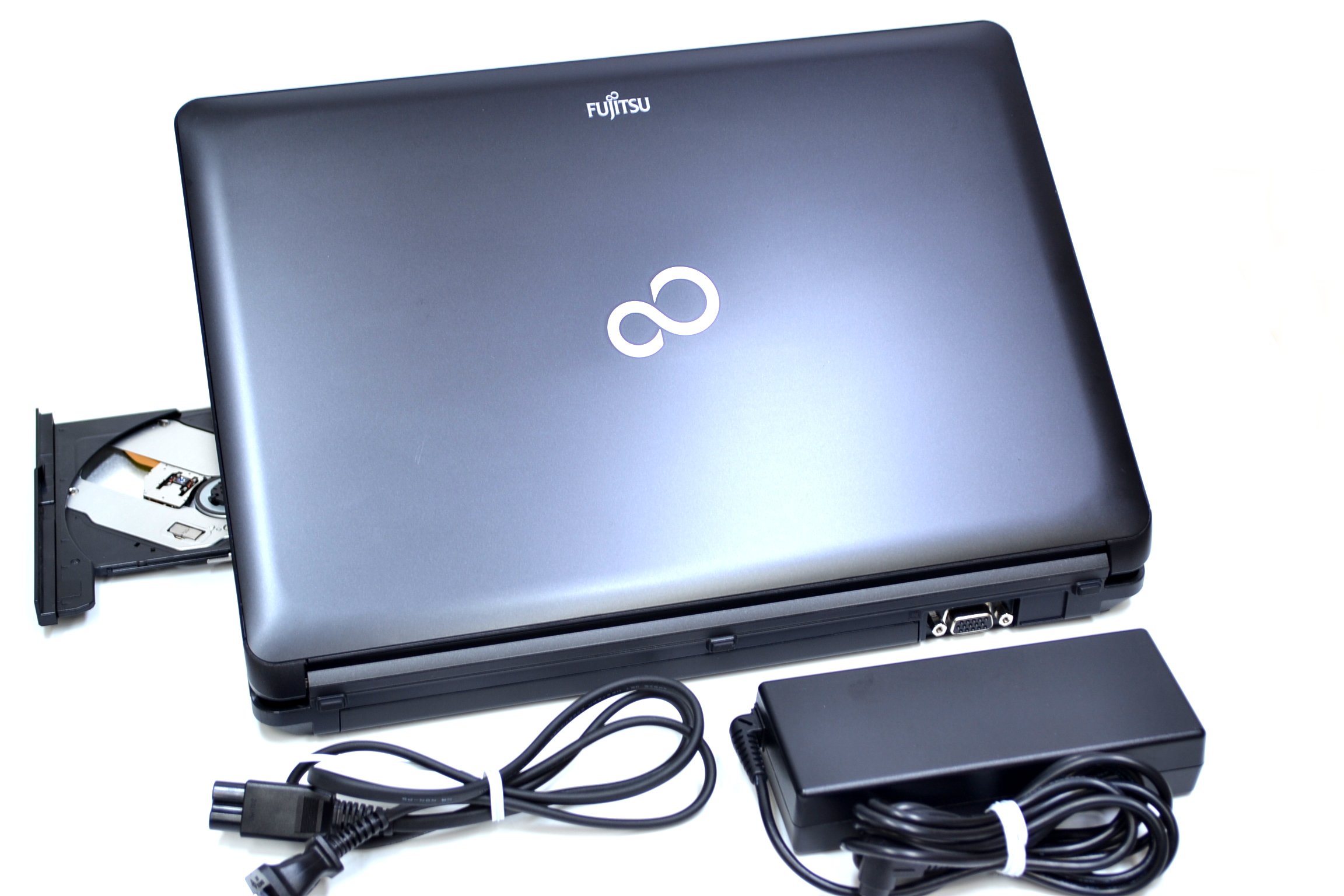 Amazon.co.jp: Fujitsu LIFEBOOK S761/C Core i5 2520M (2.50GHz) 13.3