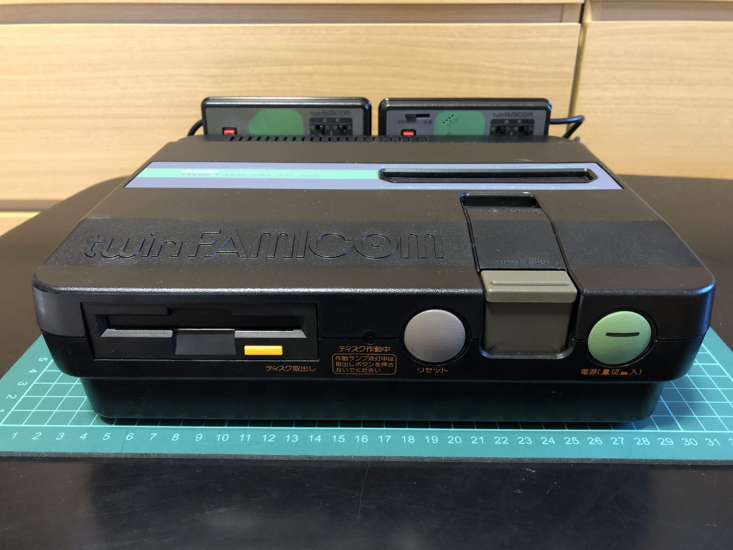 Amazon | ツインファミコン 本体 AN-505-BK | 本体・周辺機器