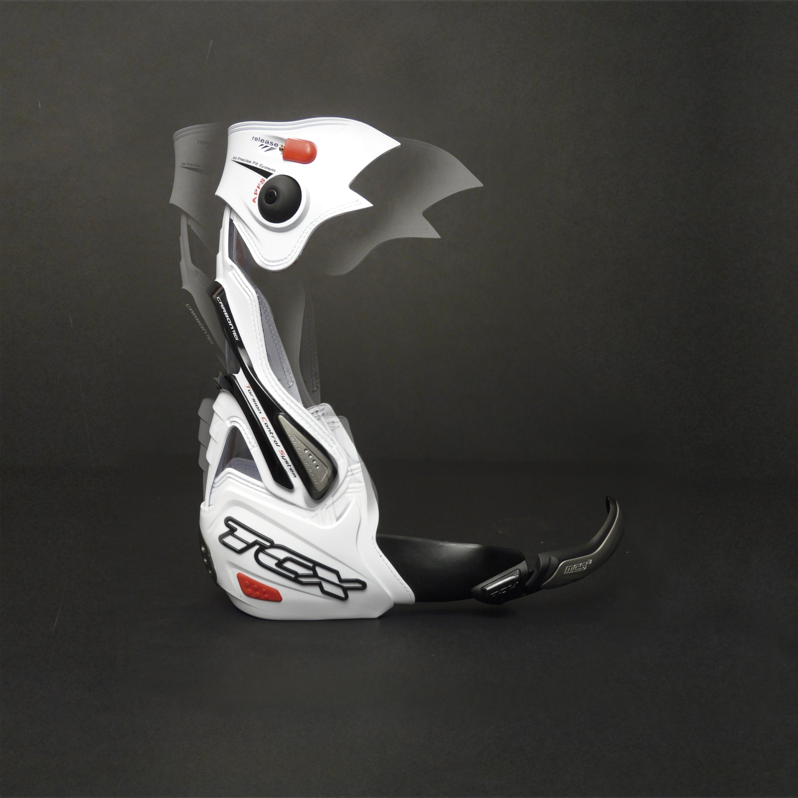 Amazon.co.jp: TCX(ティーシーエックス)バイクブーツ ホワイト (EUR 39