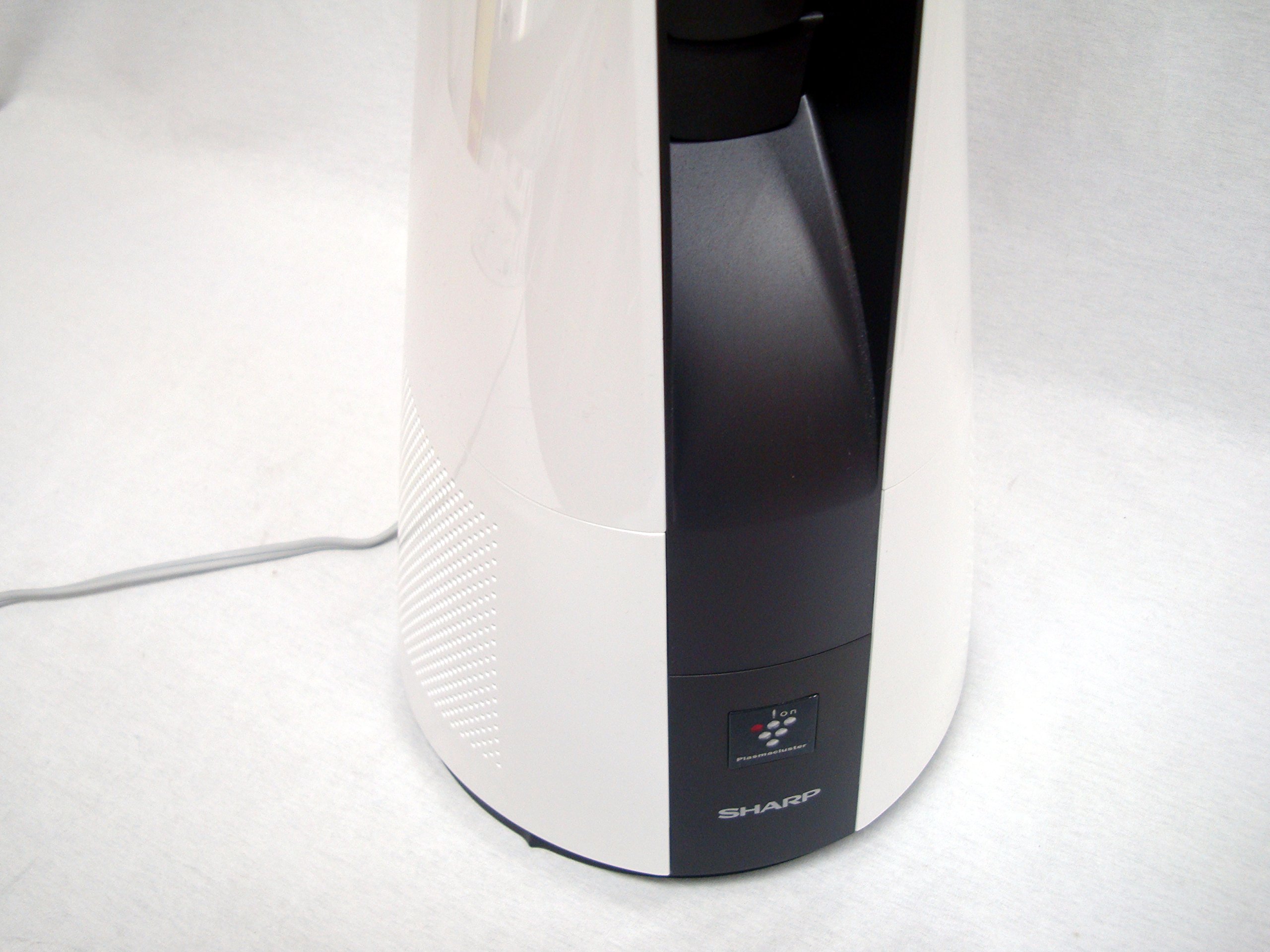 Amazon | SHARP プラズマクラスター搭載 スリムイオンファン ホワイト