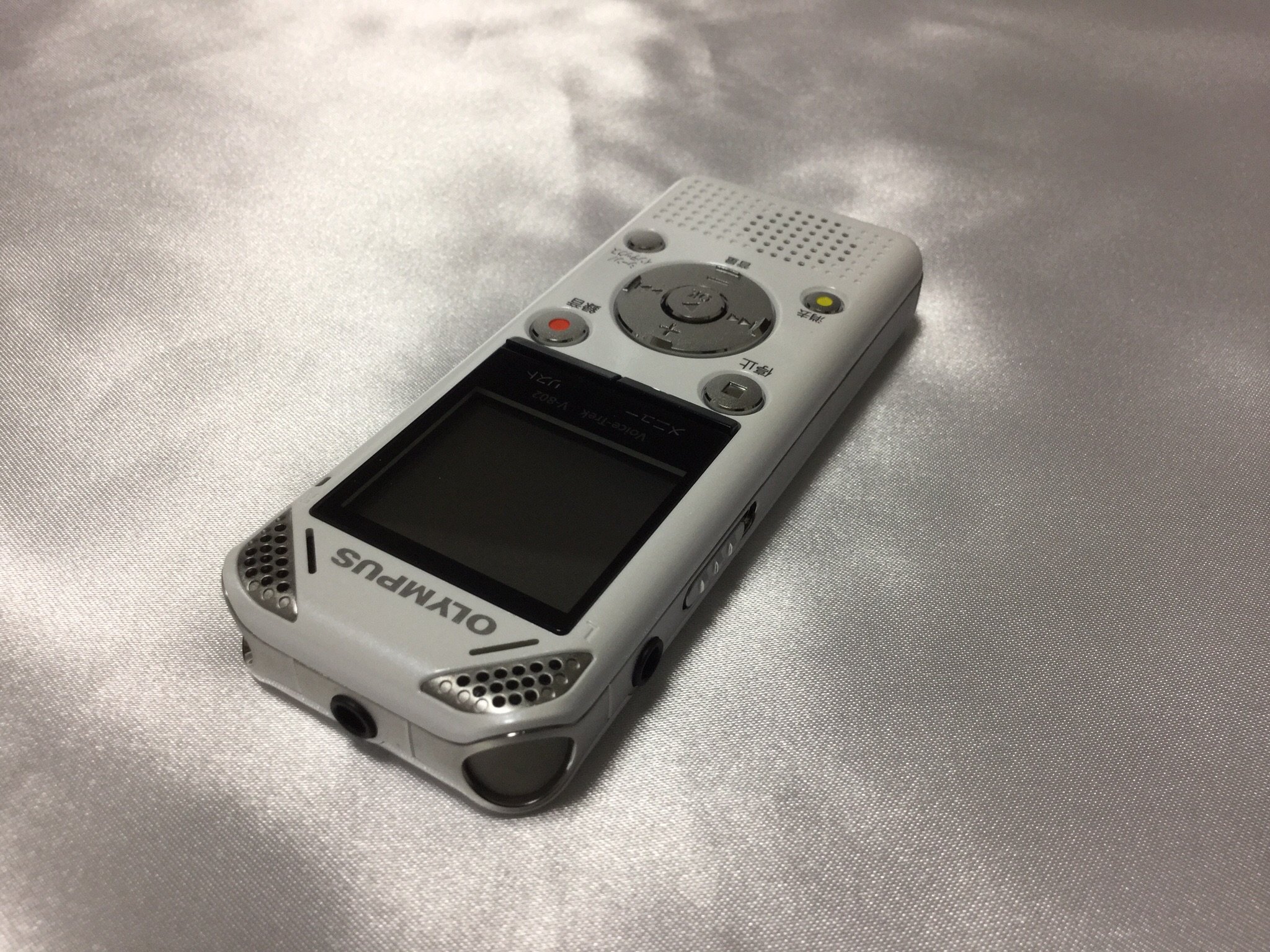 Amazon | OLYMPUS ICレコーダー VoiceTrek 4GB リニアPCM対応 FM