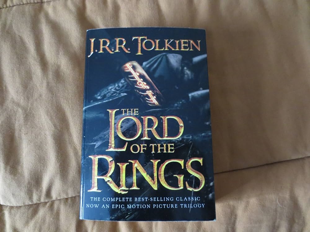 Amazon | Lord of the Rings | Tolkien, J.R.R. | Tolkien's Middle Earth