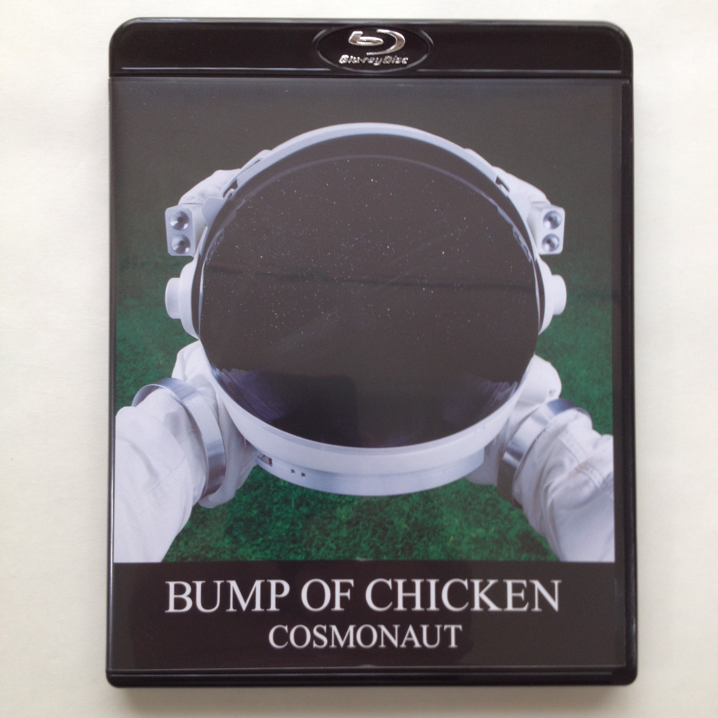 Amazon.co.jp: COSMONAUT [Blu-ray] : BUMP OF CHICKEN: DVD