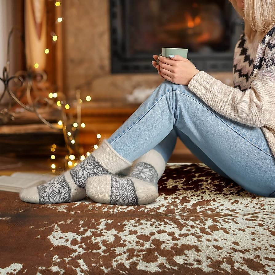 Amazon | LYENDOS カウハイドラグ 6.3 x 7フィート 牛皮 丈夫 滑り止め