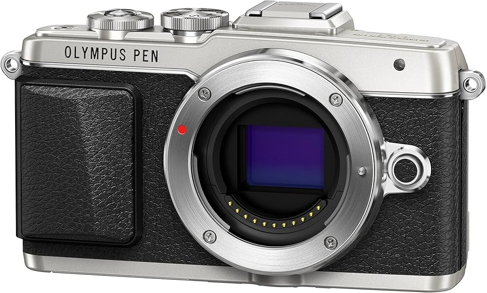Amazon | OLYMPUS ミラーレス一眼 PEN E-PL7 ボディ シルバー PEN E