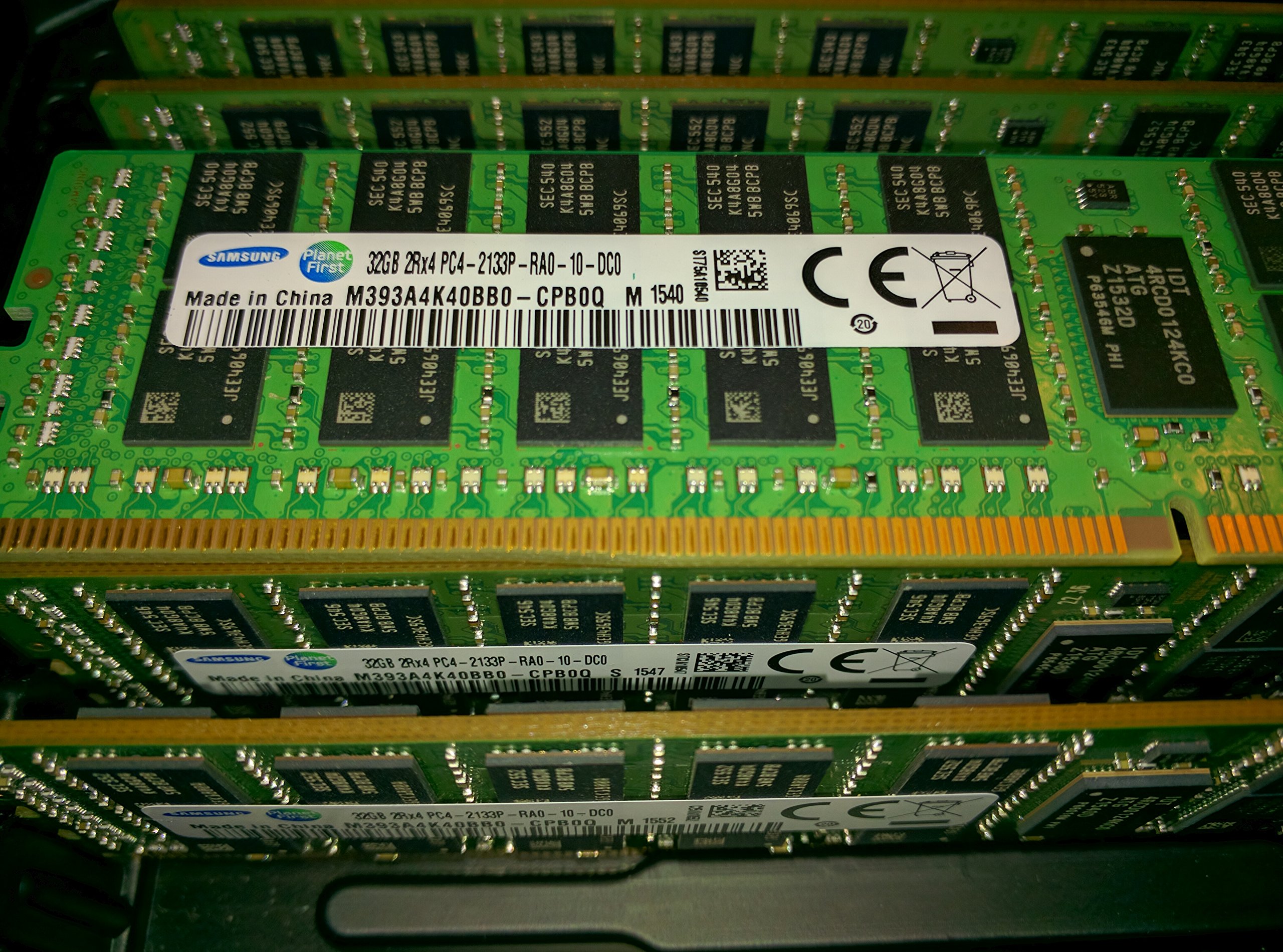 Amazon.co.jp: Samsung 32GB PC4-17000P-R DDR4-2133 2RX4 ECC RDIMM