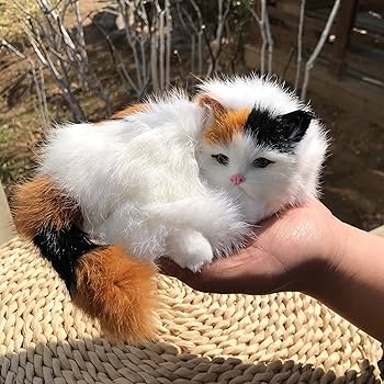 Amazon.co.jp: リアルな三毛猫フィギュア - 本物そっくりのぬいぐるみ