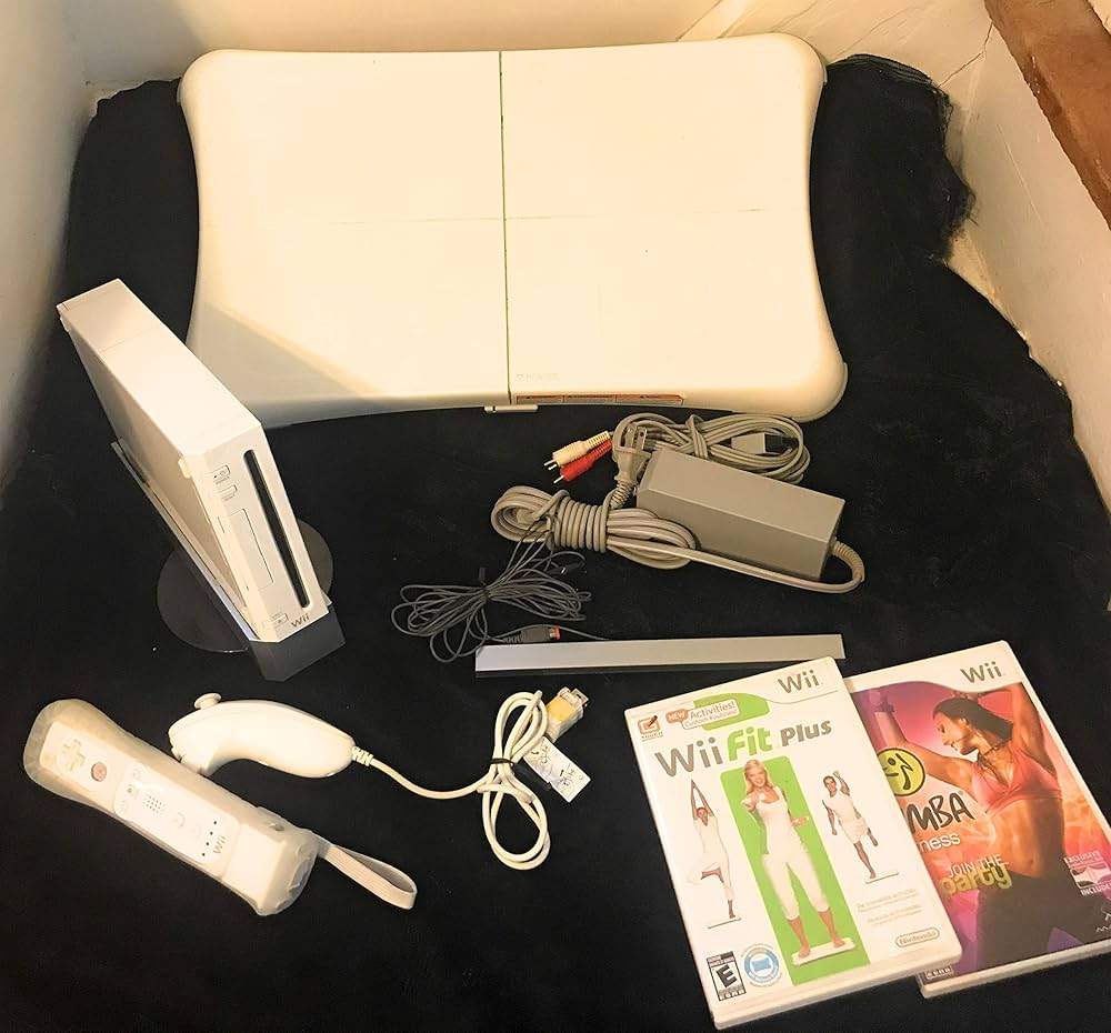 Amazon.com: Wii Console and Wii Fit Plus Bundle (Renewed)