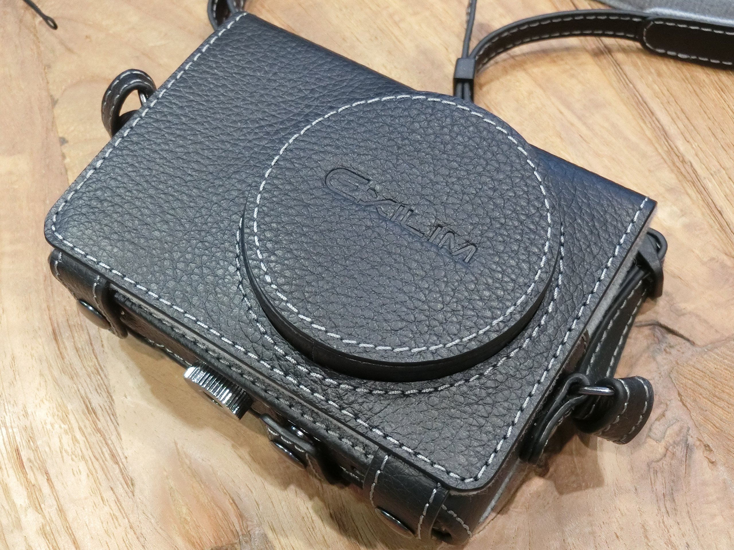 Amazon | CASIO デジタルカメラ EXILIM用純正ケース EJC-300BK