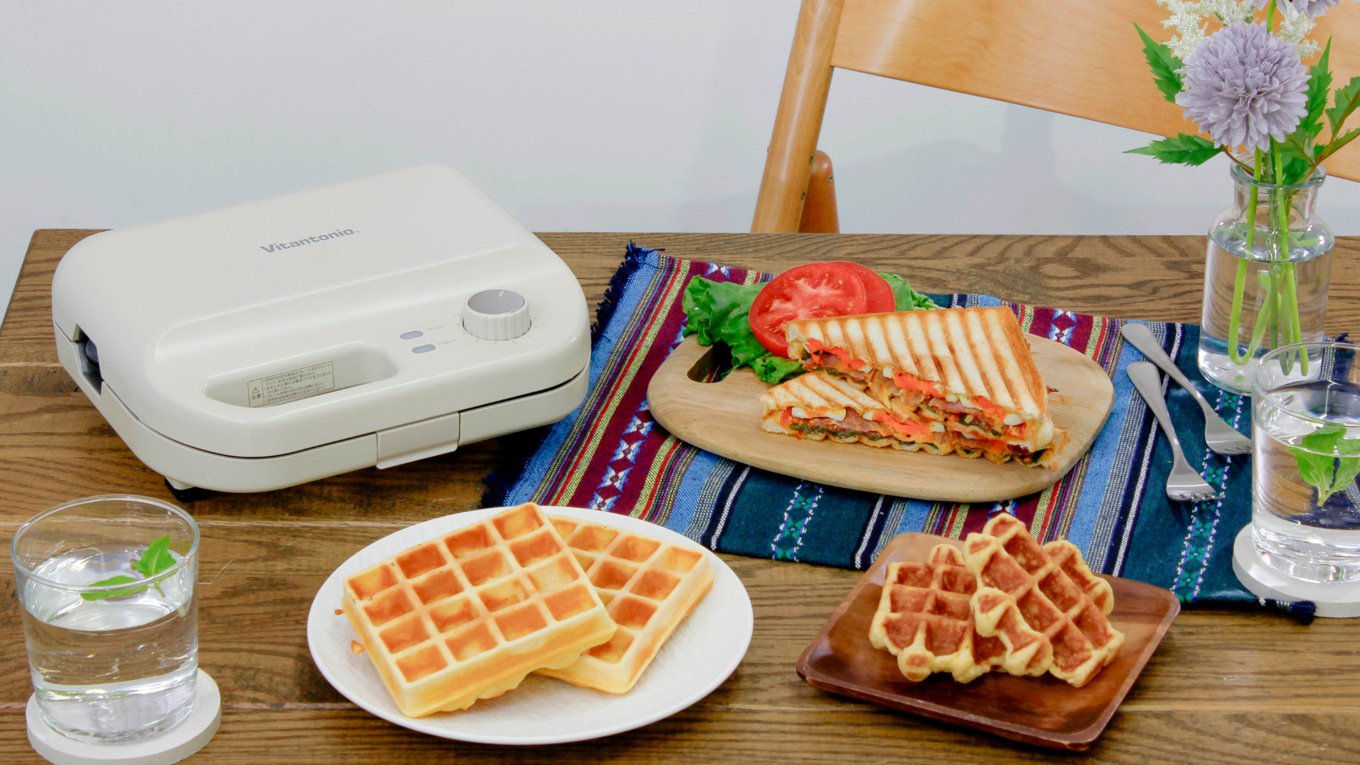 Amazon.co.jp: Vitantonio Official Waffle & Hot Sandwich Baker (VWH
