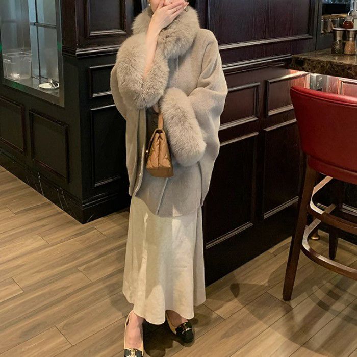 一部即納 3color ケープ フォックスファー ウールコート | LiLiRena