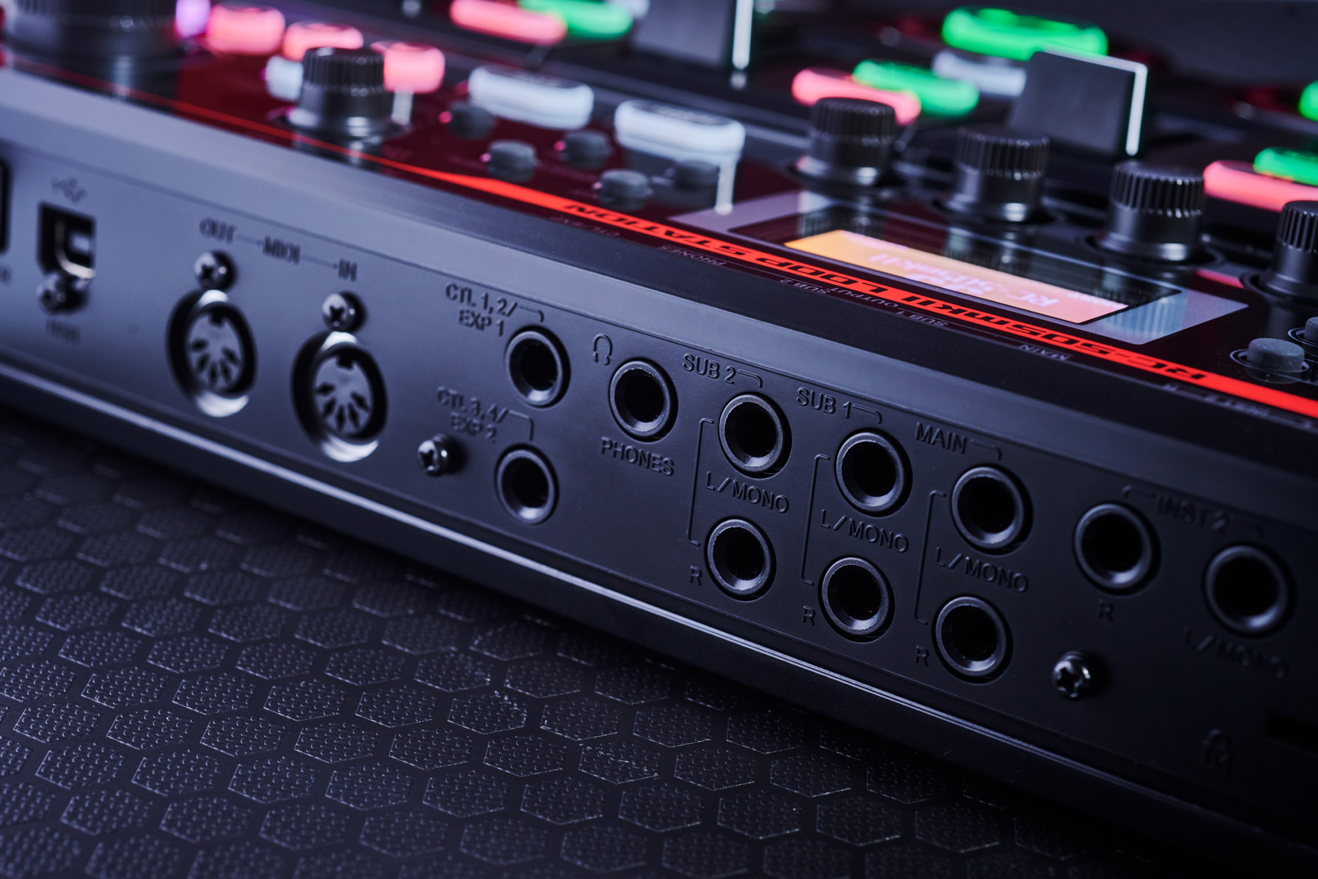 BOSSの王道テーブルトップルーパーが正統進化「RC-505mkII」 | DJ機材