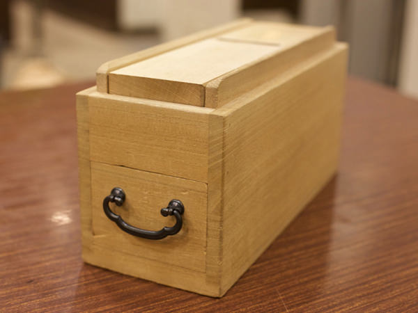 日本橋 木屋 團十郎 鰹節削り器 團十郎 鰹節削り器 – 日本橋 木屋