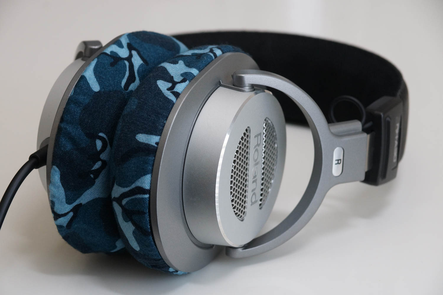 Roland RH-A30のイヤーパッドを修理する場合：スーパーストレッチ