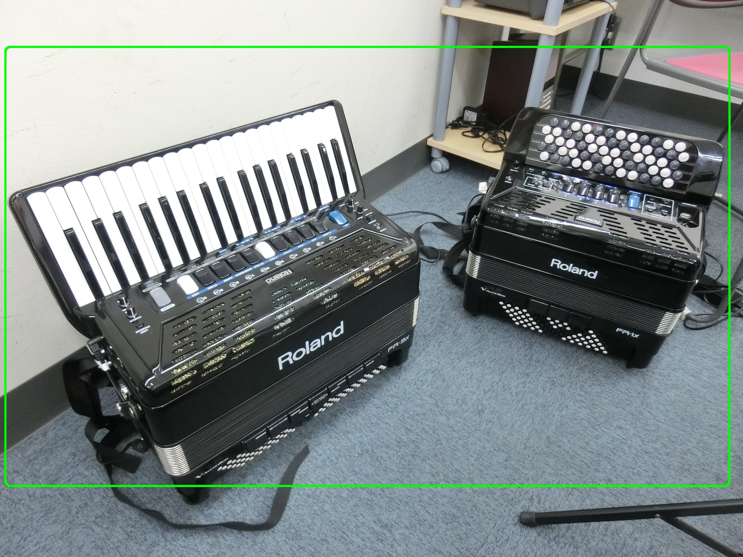 ボタンアコーディオン とは - みかづきアコーディオン