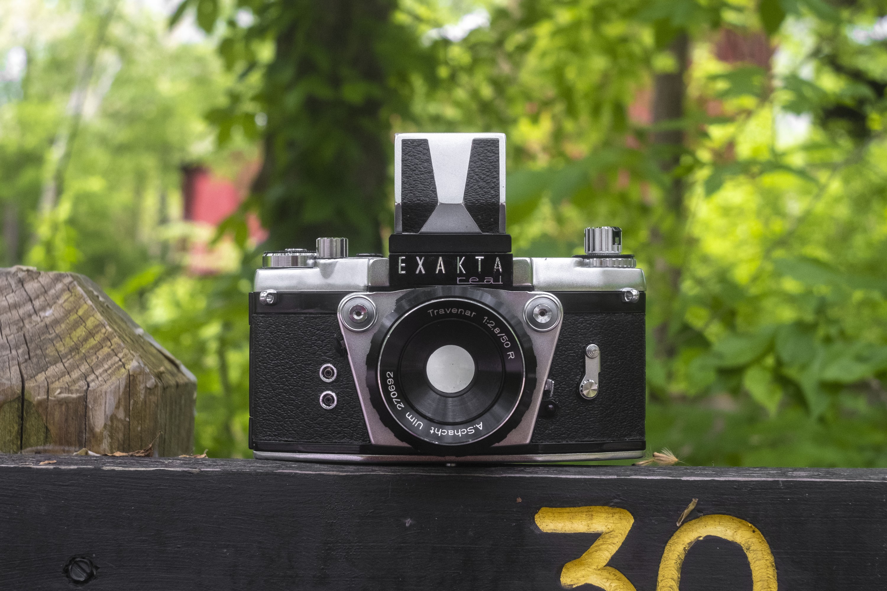 Ihagee Exakta Real (1966) – mike eckman dot com