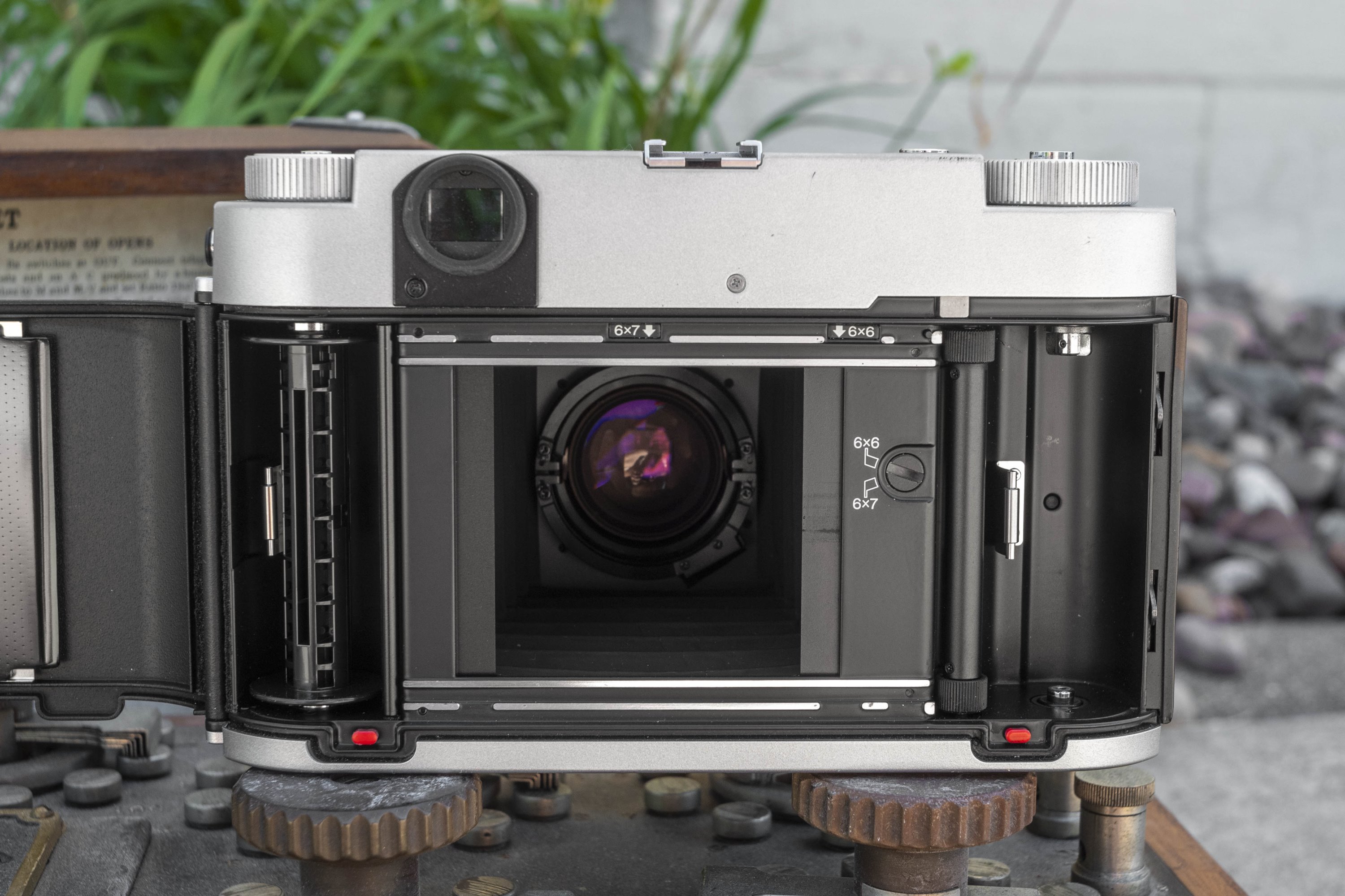 Fujifilm GF670 Professional (2010) – mike eckman dot com