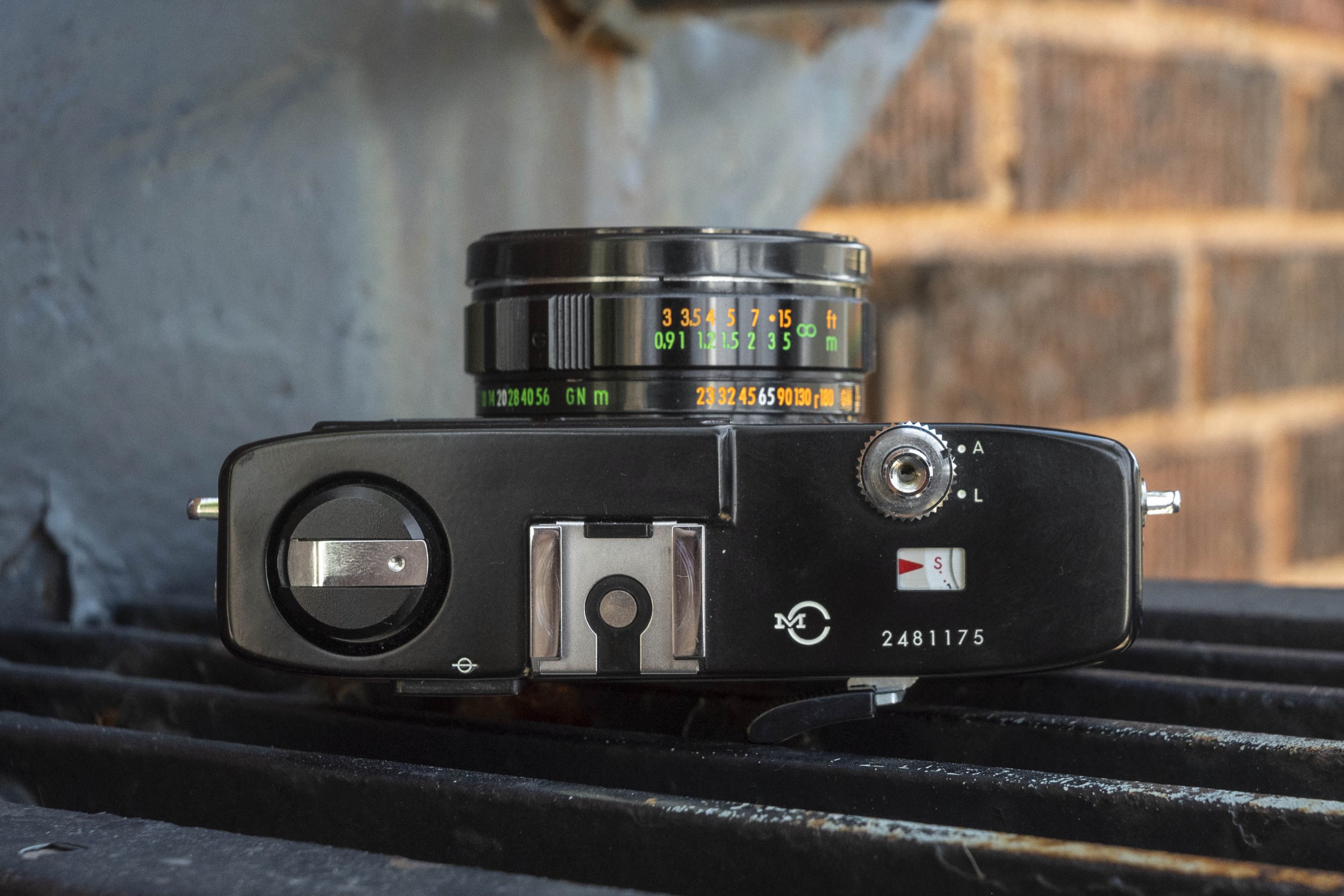 Miranda Sensoret (1972) - mike eckman dot com