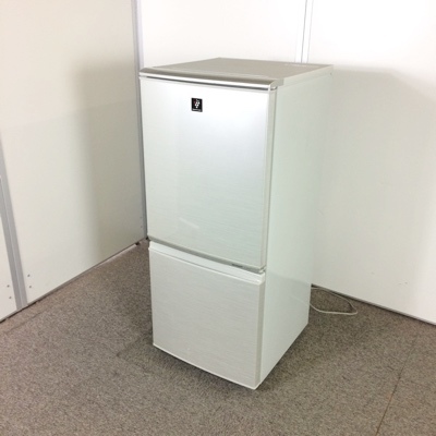 オフィス家具リサイクルミラクル福岡店 / 【中古】冷蔵庫 SHARP