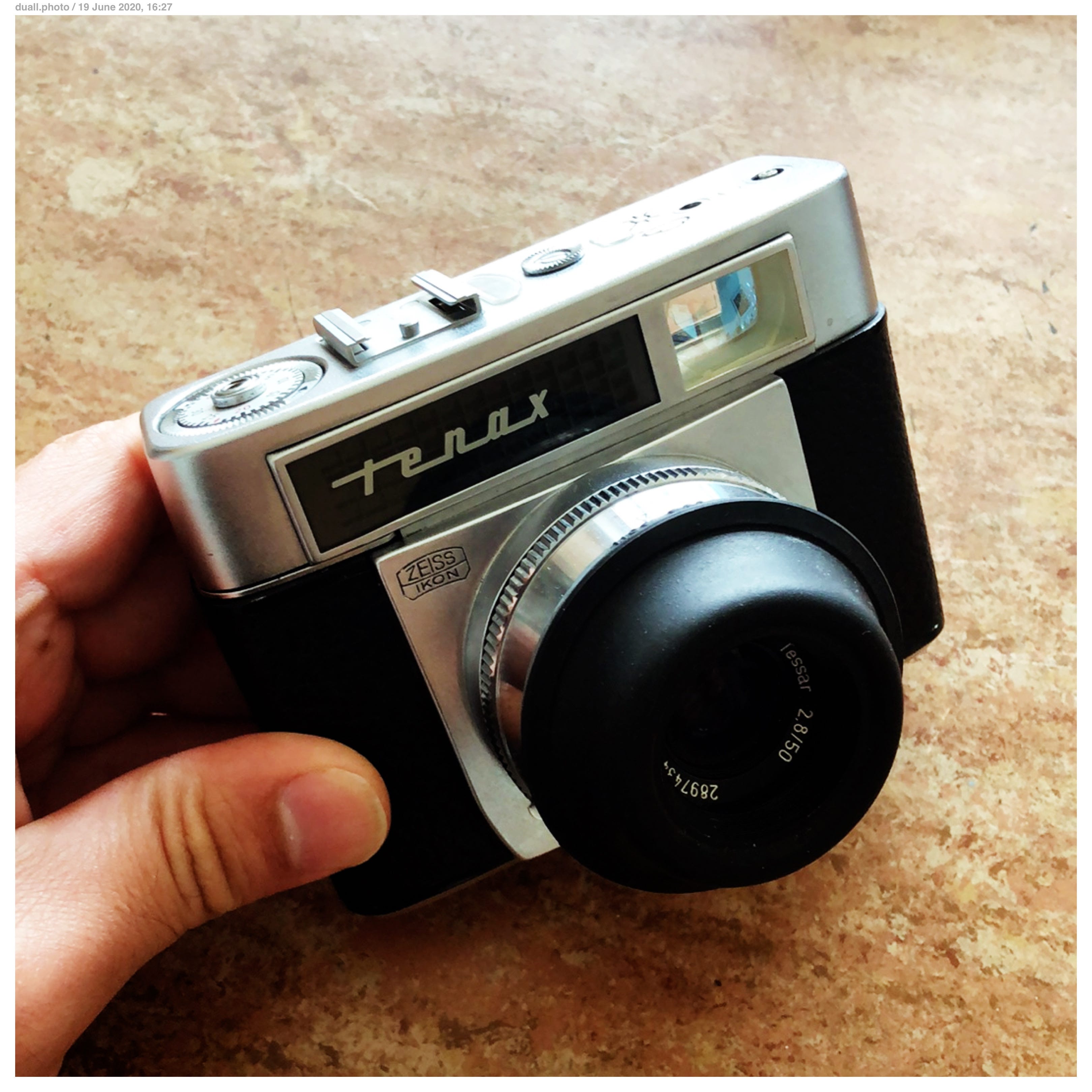 Zeiss Ikon Tenax Automatic review — 35mm film camera | by Tristan