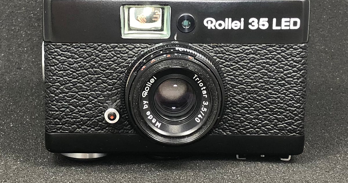 Rollei 35 LED review (1978–1980). 35mm film / 40mm / 3.5–22 / B 30