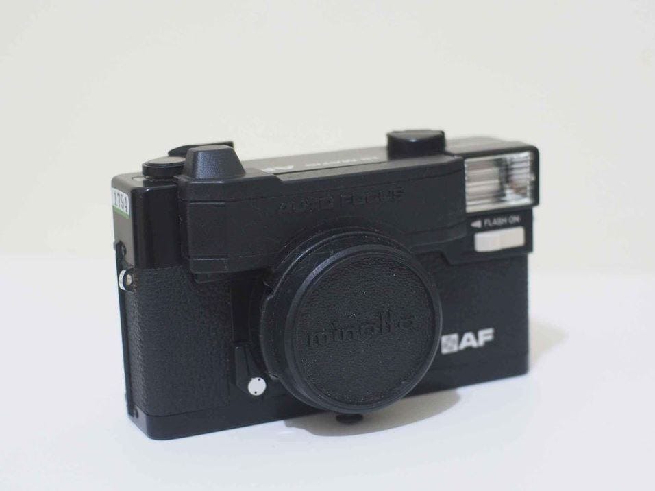 Minolta Hi-Matic AF Review : Rokkor and Roll | by Deonisius
