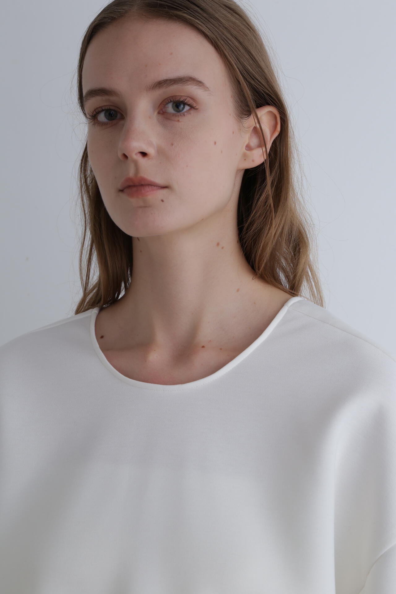 ソフトダンボールスリットスリーブブラウス | LE PHIL（ル フィル