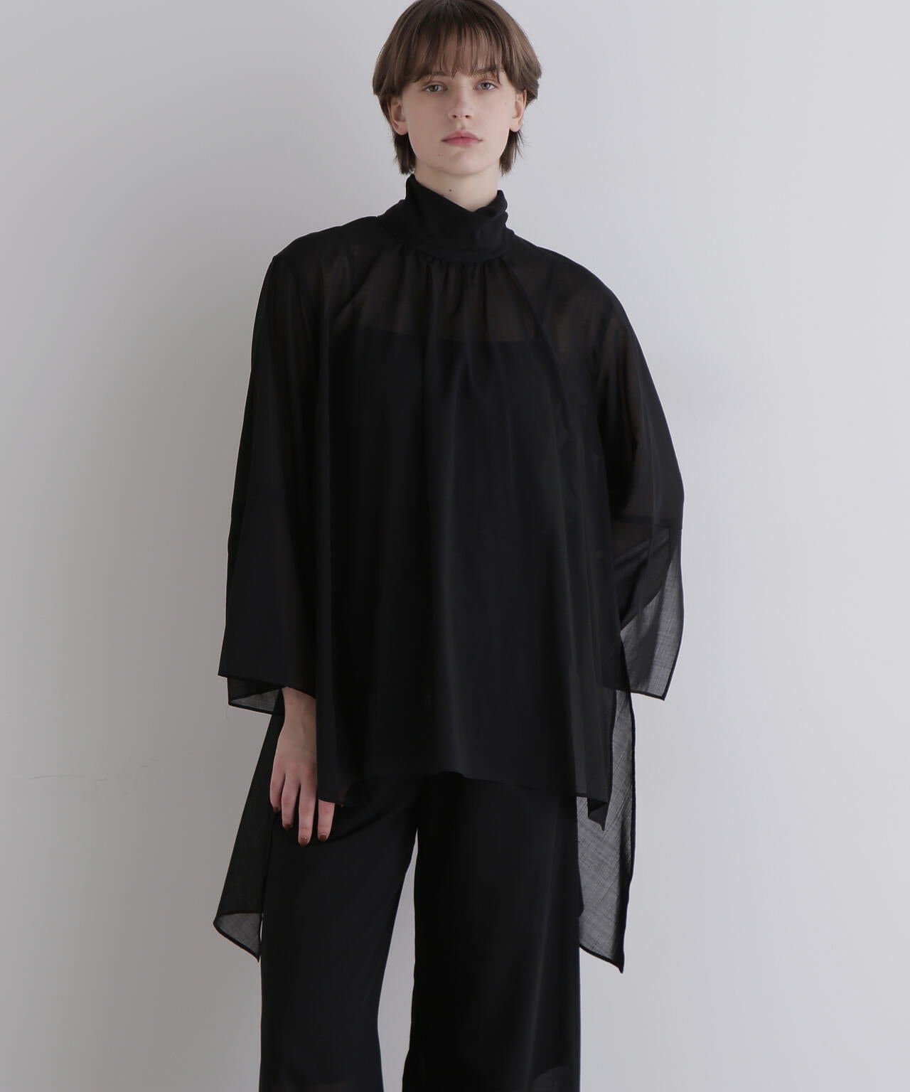 シアーウールハイネックヘムブラウス | LE PHIL（ル フィル） ｜【公式