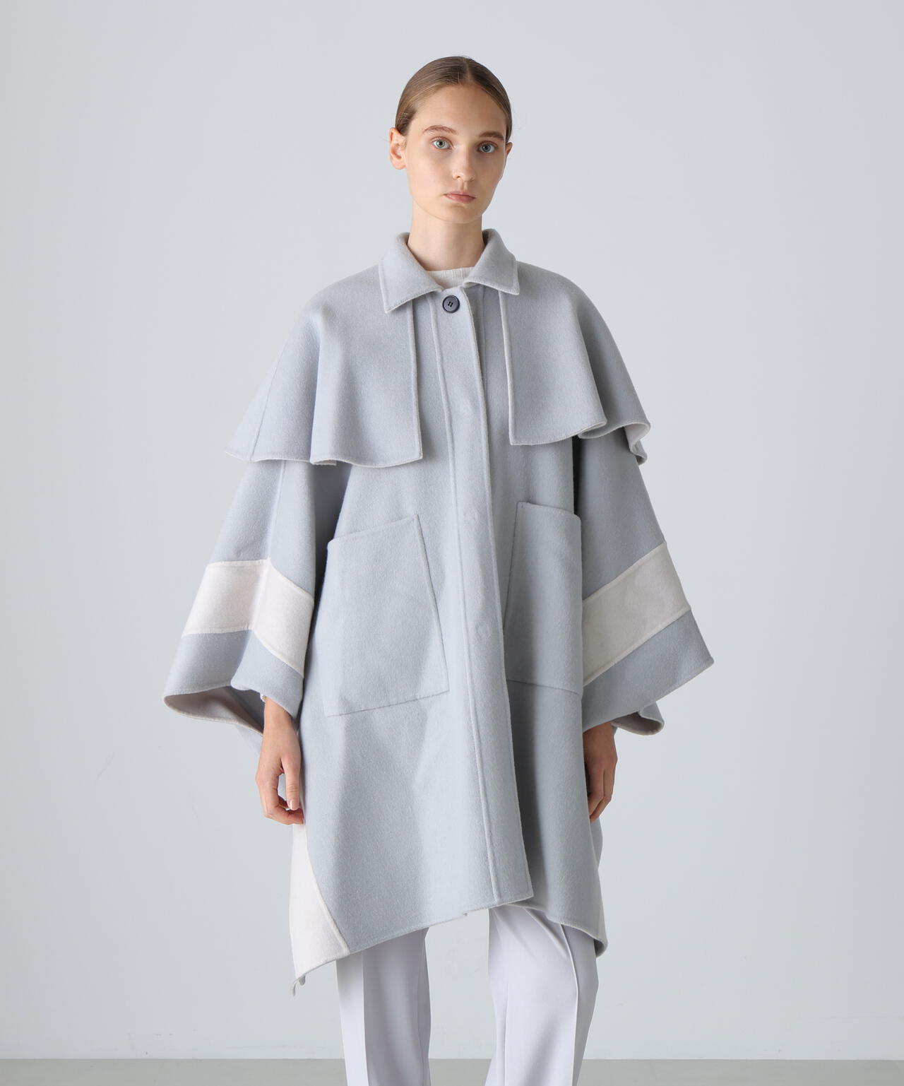 Ca混2TONEリバーケープコート | ADORE（アドーア） ｜【公式