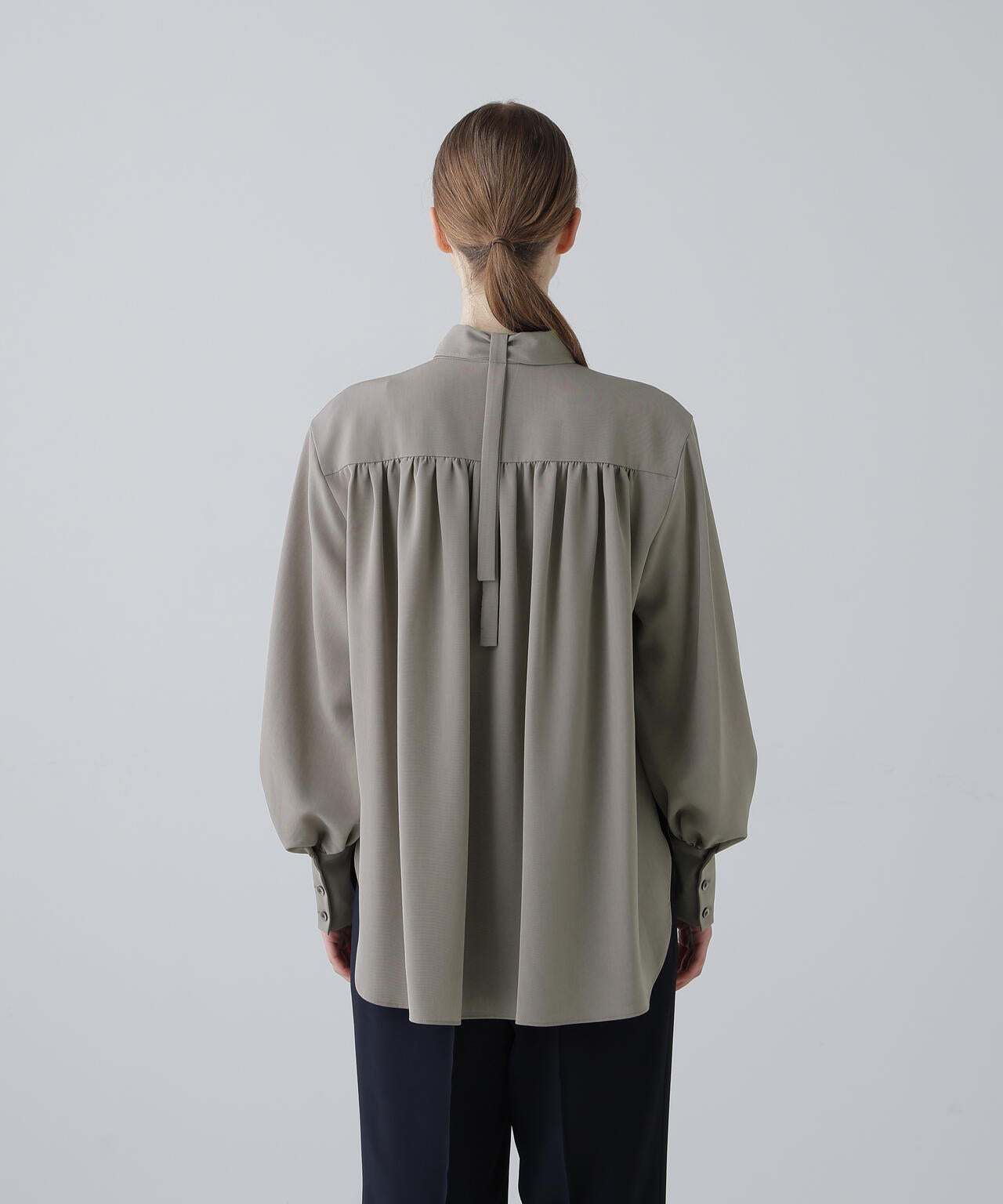 ドライタッチツイルブラウス | ADORE（アドーア） ｜【公式】通販mix