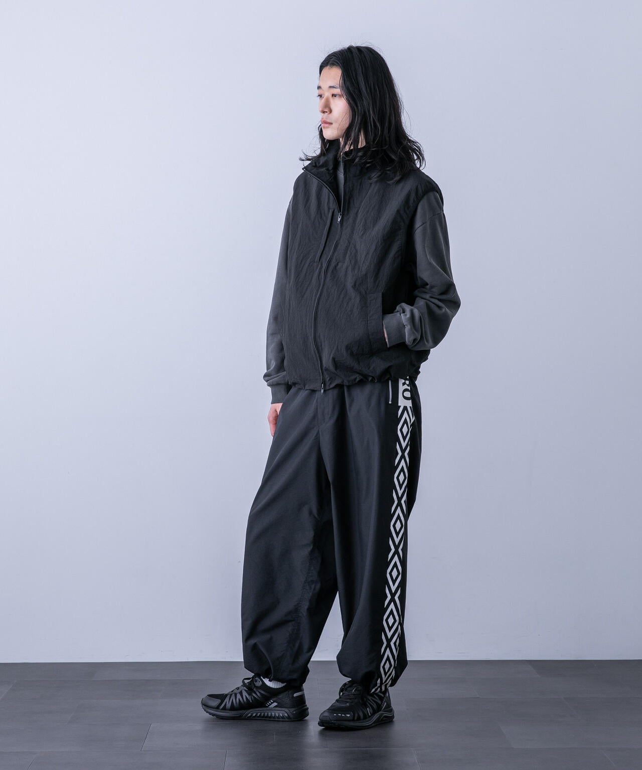 HOTEL PALACE（オテルパラス）」UMBROトラックパンツ | NANO universe