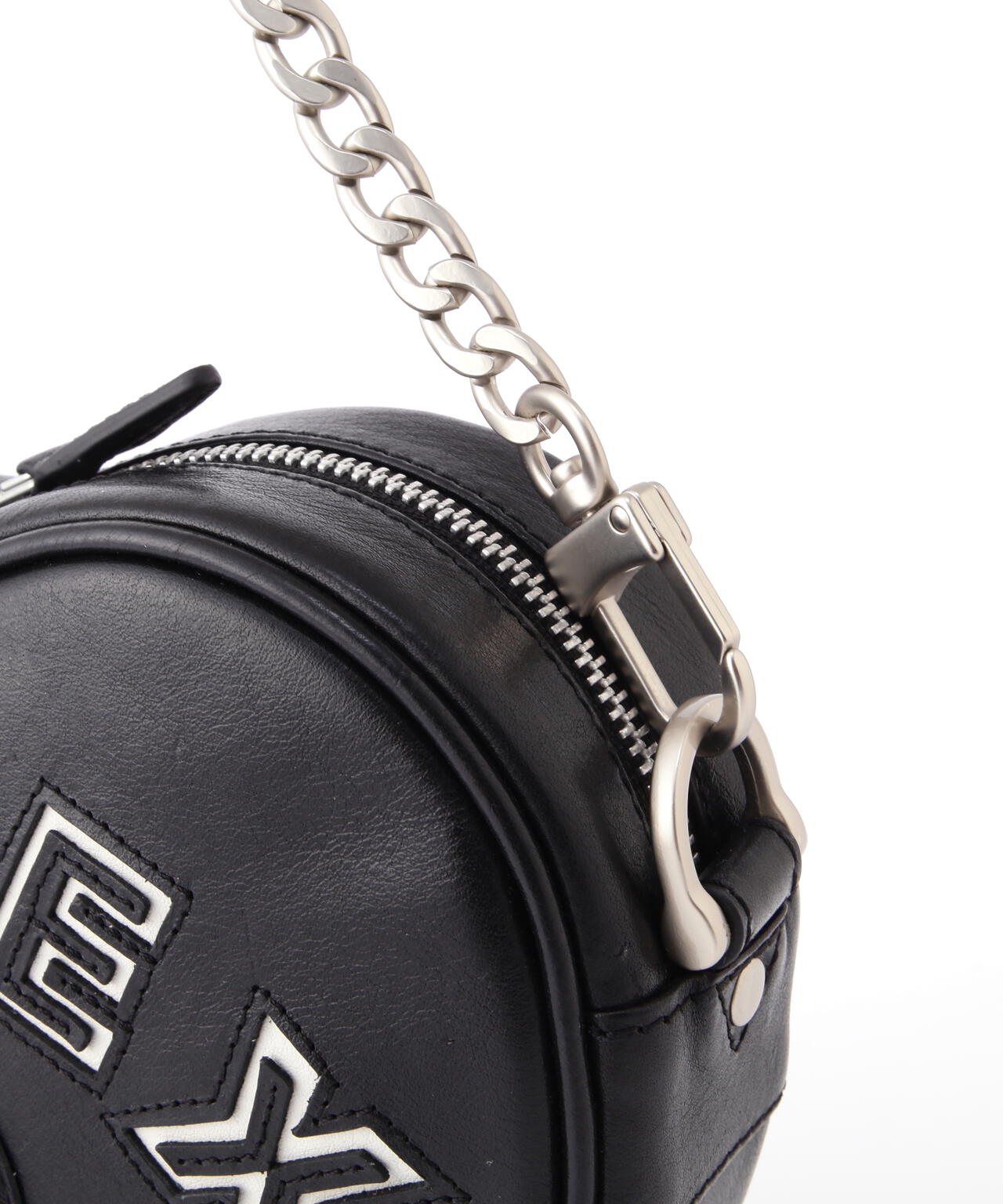 直営店限定》VARSITY HEART CHAIN BAG/バーシティーハートチェーン