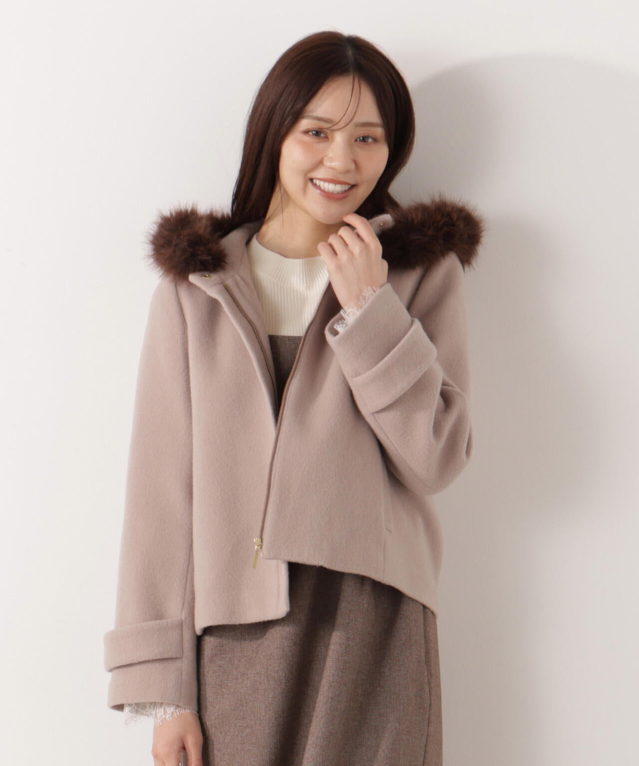 モッサフードフェイクファーショートコート | PROPORTION BODY