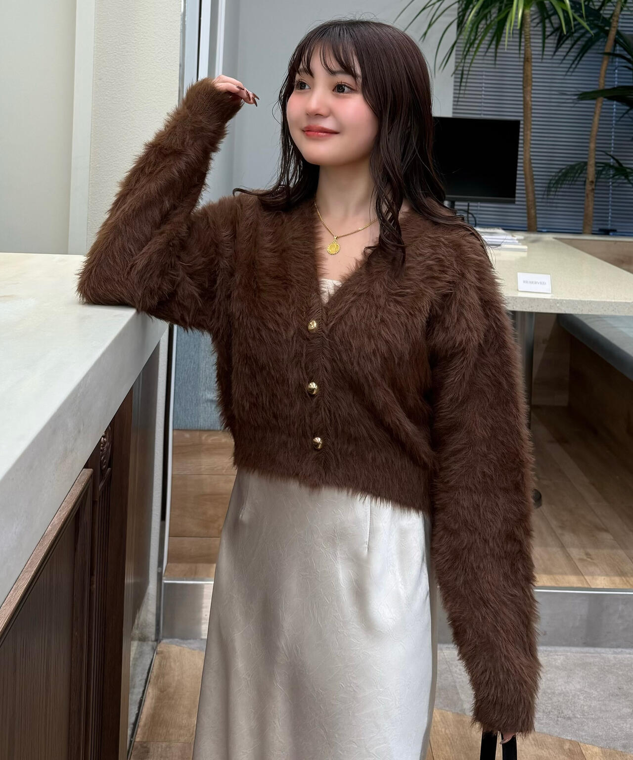 はかな企画】金ボタンロングシャギーニットカーディガン〈MFM