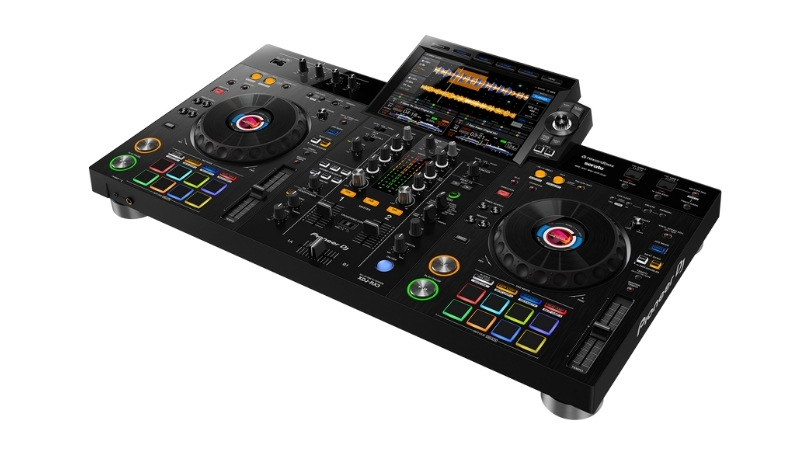 XDJ-RX3】最強オールインワンDJ機材はコレだ！XDJ-RX3とXDJ-XZをプロが