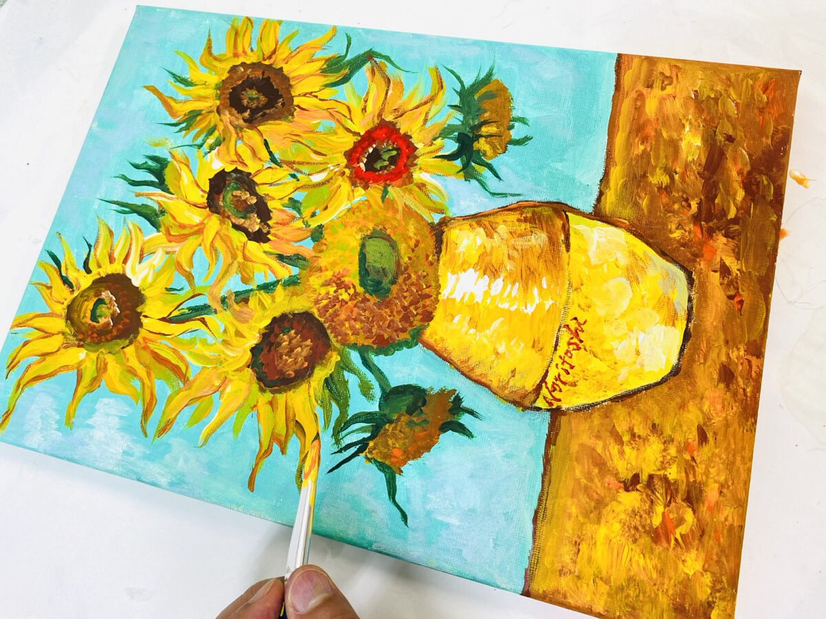 キャンバスに描く「ゴッホのひまわり」子供でも簡単なアクリル絵の具を