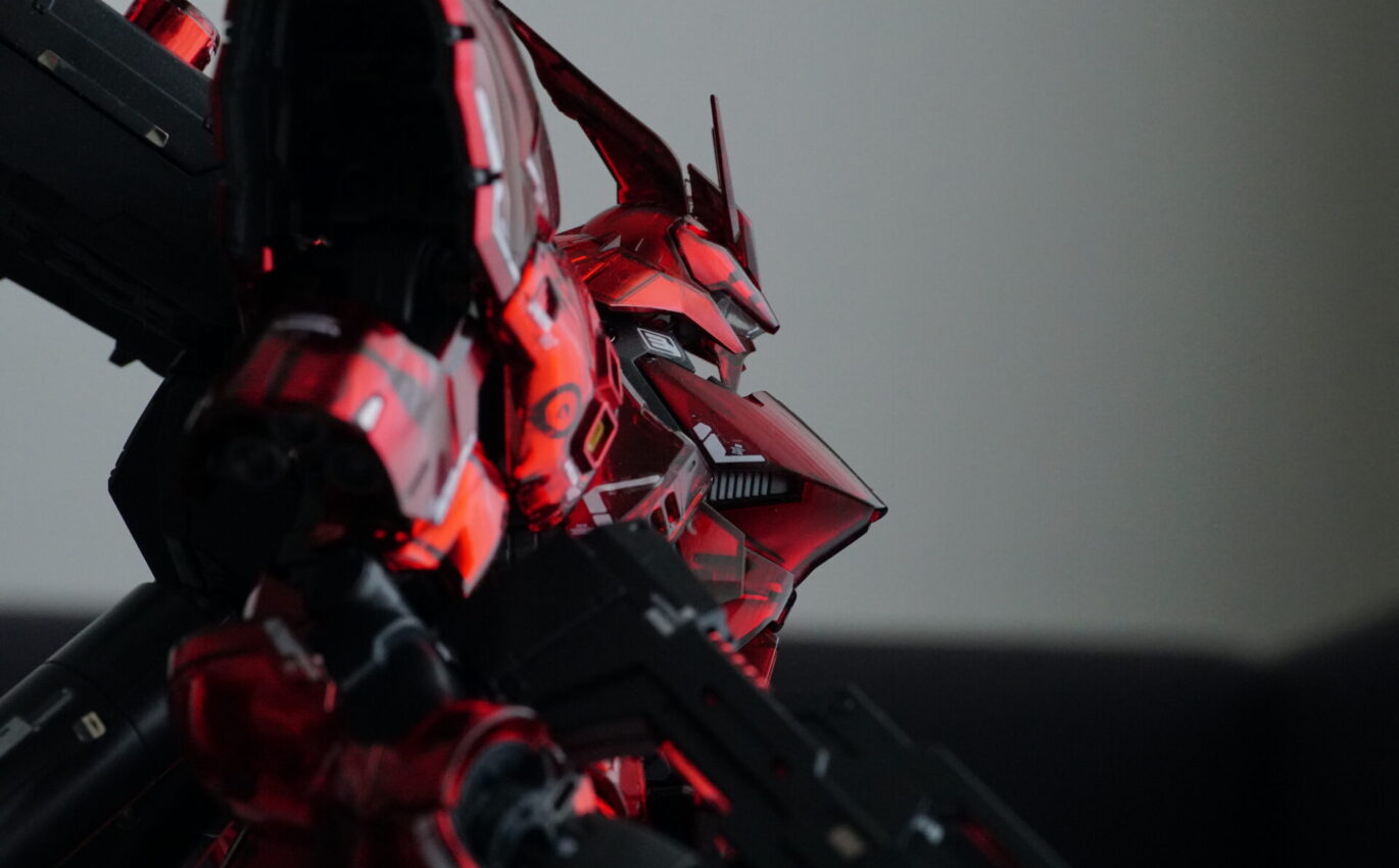 RG 1/144 ガンダムベース限定 サザビー [メカニカルコアメッキ] を