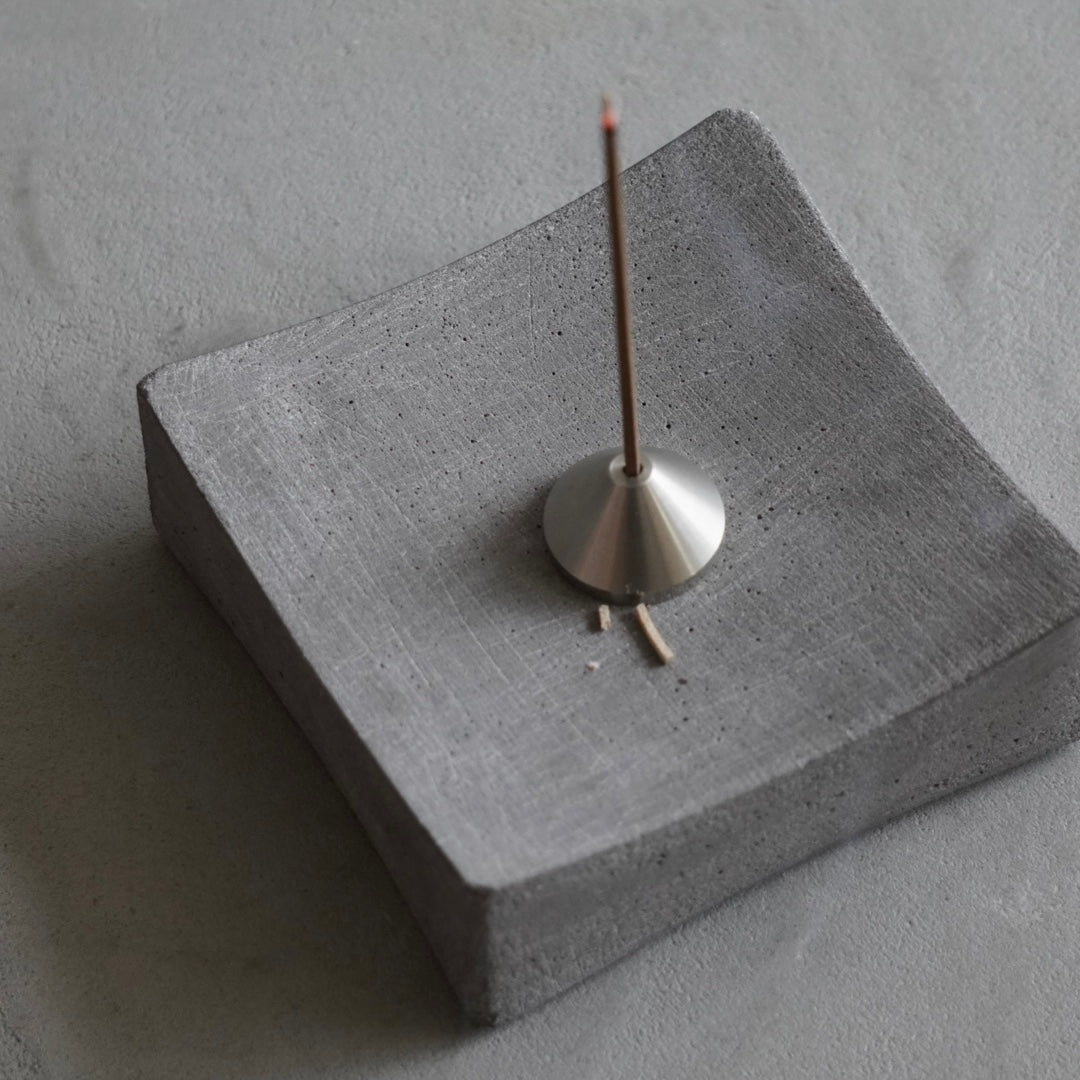 Concrete Incense Holder Square – #MONOLITH
